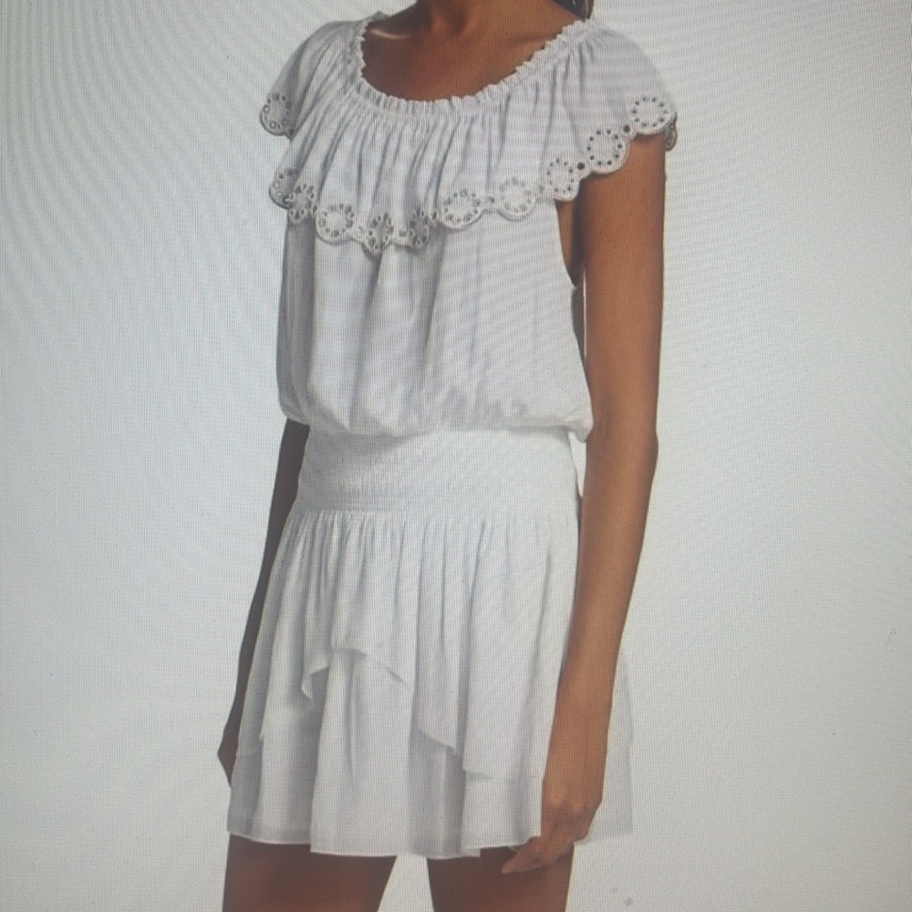 NWT Women’s Cynthia Dress.   Size XXS and Small